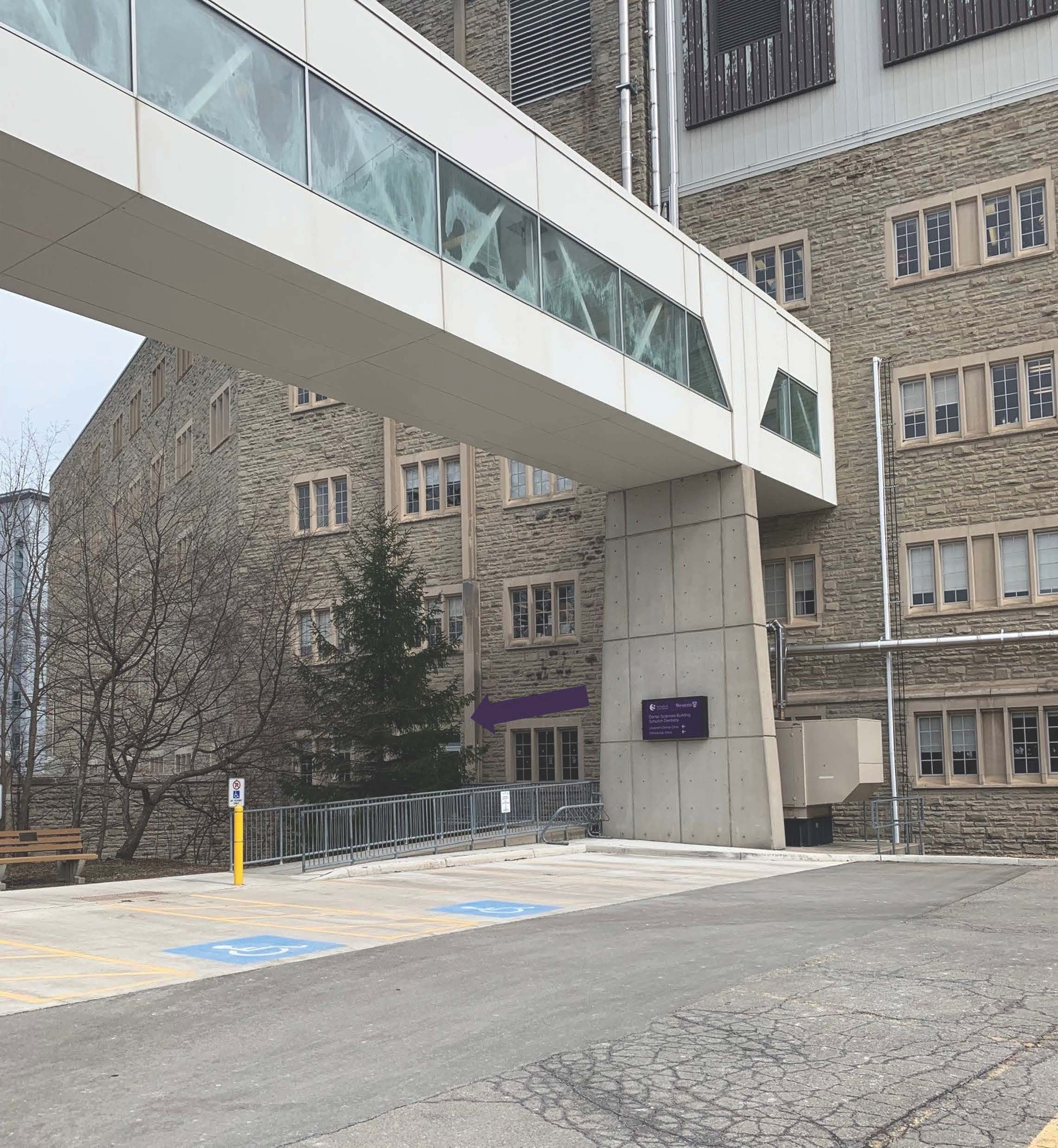 Childrens clinic parking lot pic